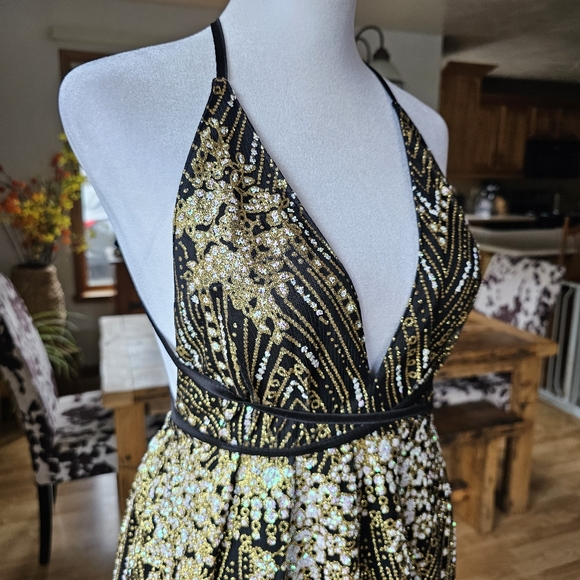 Hello Molly Olympia Maxi Dress Size XS - Picture 12 of 15